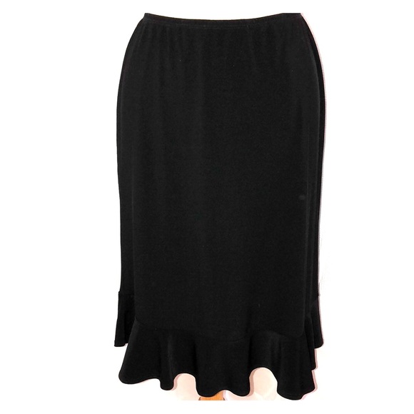 Black Flounce Pencil Skirt - Picture 2 of 4